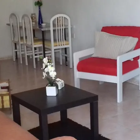 Apartamento Con Vistas Al Mar. * Teguise (Lanzarote)